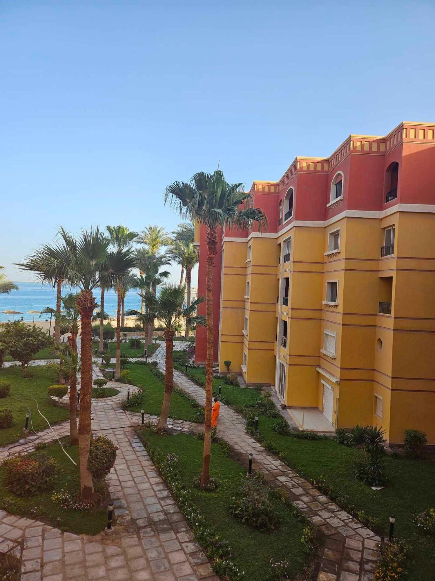Esplanada Beach Apartment フルガダ エクステリア 写真