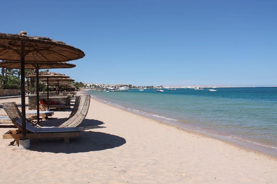 Esplanada Beach Apartment フルガダ エクステリア 写真