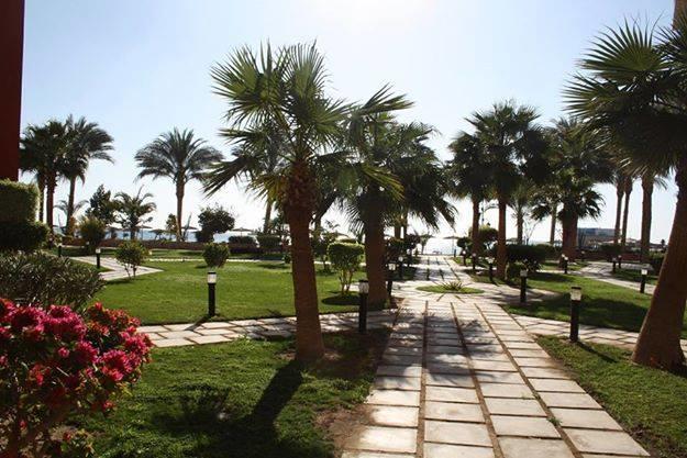 Esplanada Beach Apartment フルガダ エクステリア 写真