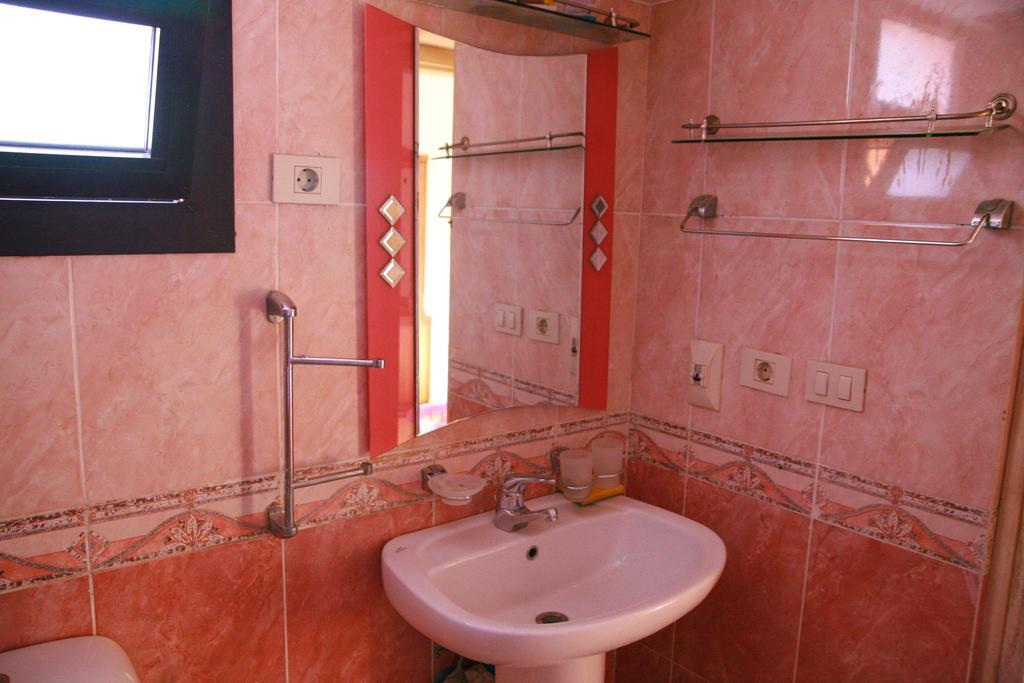 Esplanada Beach Apartment フルガダ エクステリア 写真