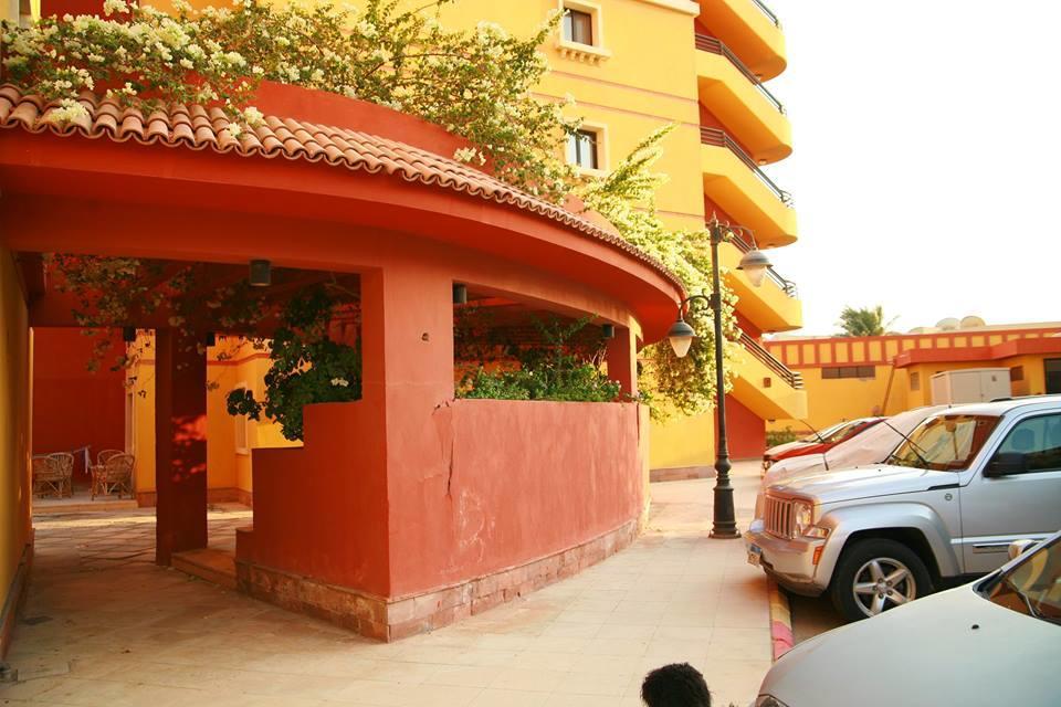 Esplanada Beach Apartment フルガダ エクステリア 写真